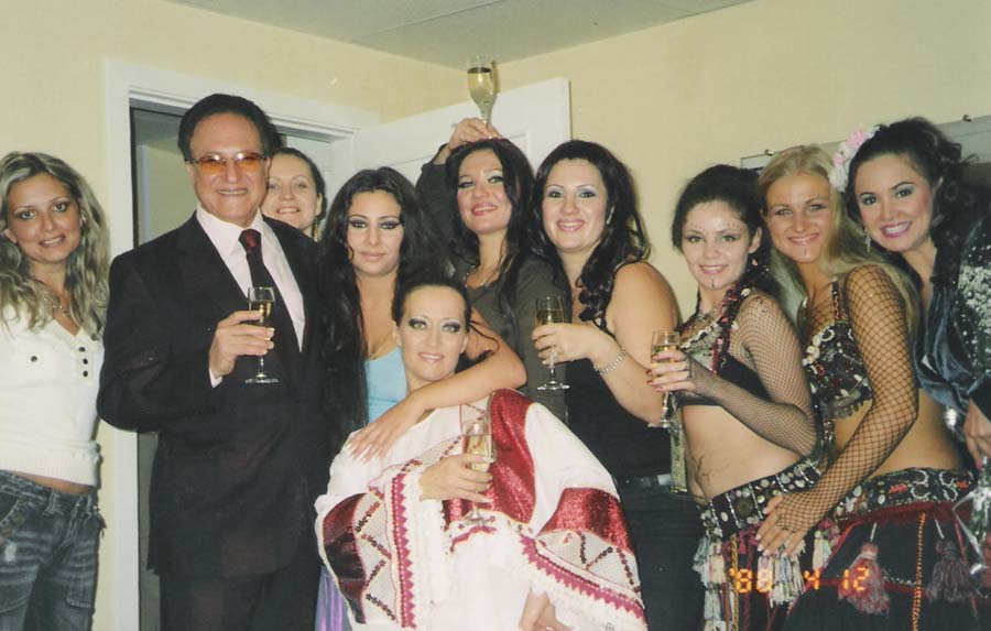 3-%E9 Oasis Festival %E2 %D1%E0%ED%EA%F2-%CF%E5%F2%E5%F0%E1%F3%F0%E3%E5 12-15 %EE%EA%F2%FF%E1%F0%FF