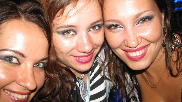 Oriental World Cup  �� ����� 6-11 ����