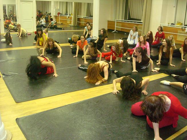 ������-����� ���� 23 ������ � �����������