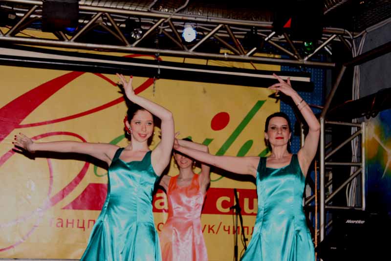 !����� - DIFERENTES! 26 ������ � 16-00