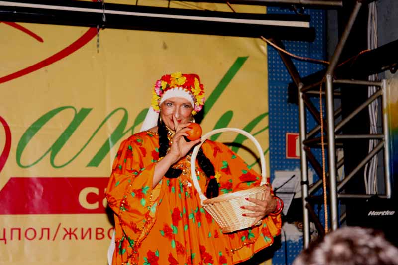 !����� - DIFERENTES! 26 ������ � 16-00