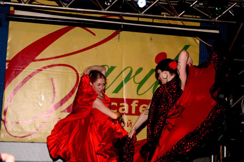 !����� - DIFERENTES! 26 ������ � 16-00