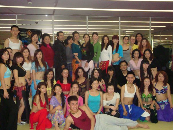 ���  "BELLYDANCE SUPERSTARS"