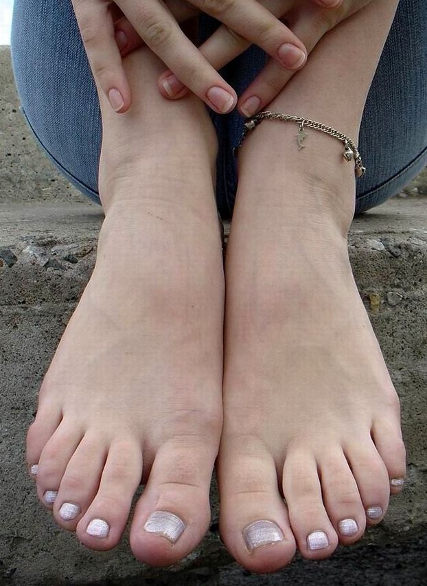 Foot-fetish ���������� �� ����� ������ ����� ����� � ����