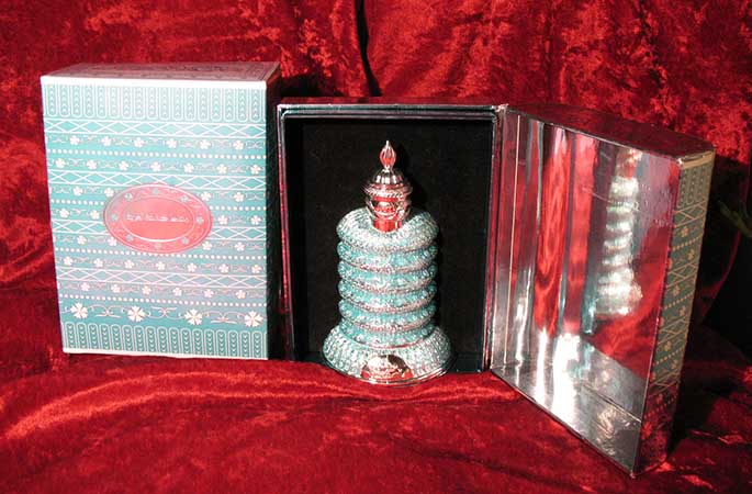 �������� ���������� Arabian Oud, Ajmal, Amouage
