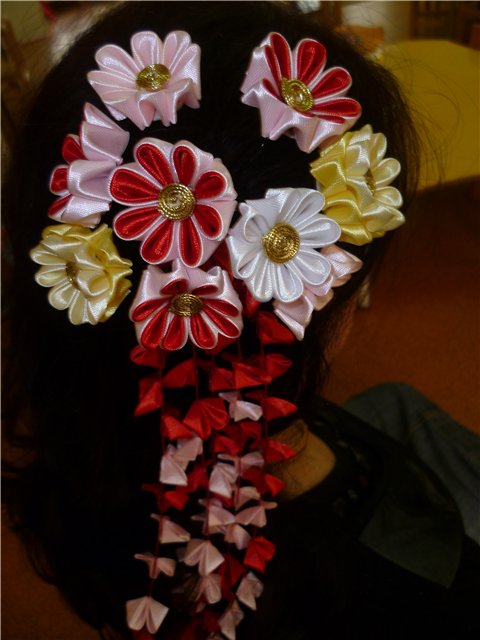 ��������� ��������� ��� ����� � ������� "Tsumami kanzashi"